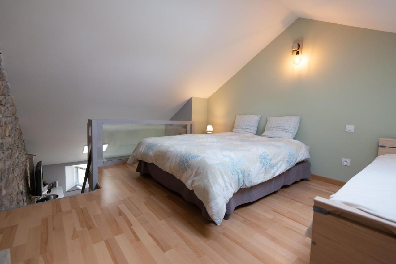 Gite L'Atelier De Tournerie Montigny-sur-l'Ain Zewnętrze zdjęcie