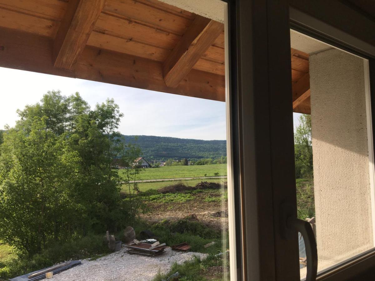 Gite L'Atelier De Tournerie Montigny-sur-l'Ain Zewnętrze zdjęcie