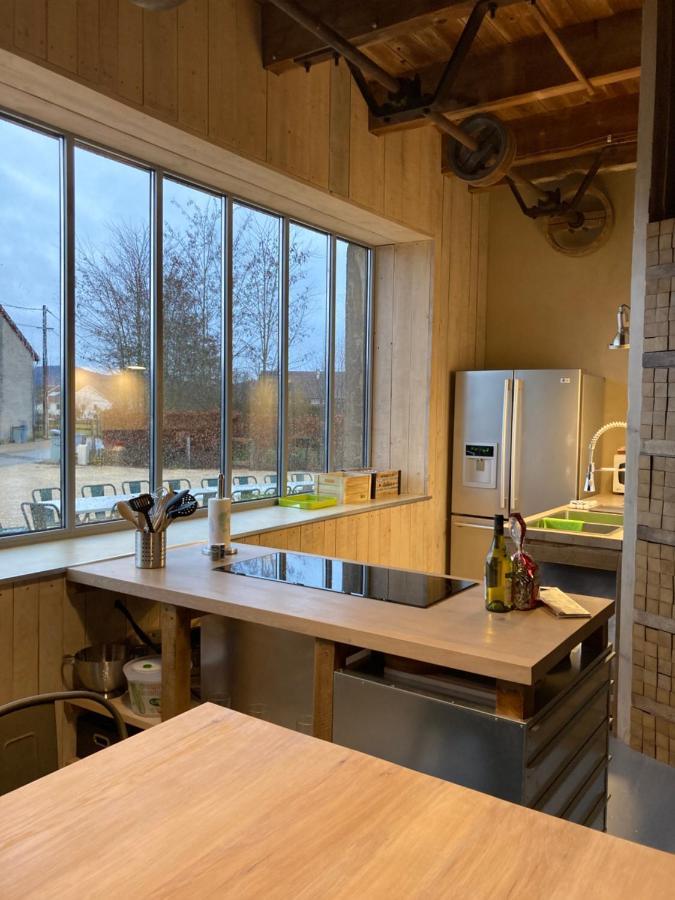 Gite L'Atelier De Tournerie Montigny-sur-l'Ain Zewnętrze zdjęcie